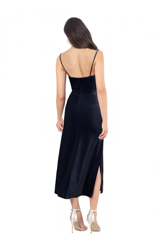 Compra Azul marina oscuro Columna Midi Terciopelo Elástico Corto Formales Vestidos de dama de honor / Vestidos de fiesta / Vestidos de cóctel