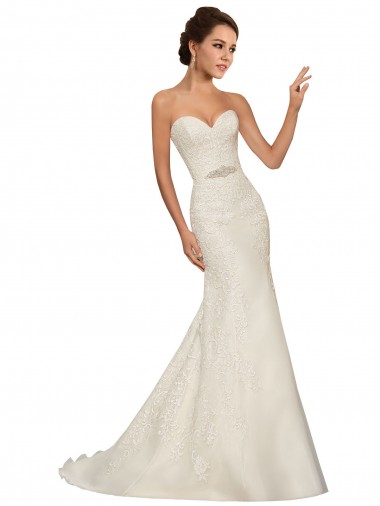 Blanco Cubierta Cuello de Corazón Cola capilla Tul Encaje Vestidos de novia Venta