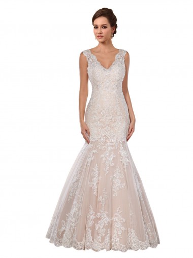 Marfil & Champán Sirena Cuello en V Cola capilla Encaje Clásico Vestidos de novia Venta