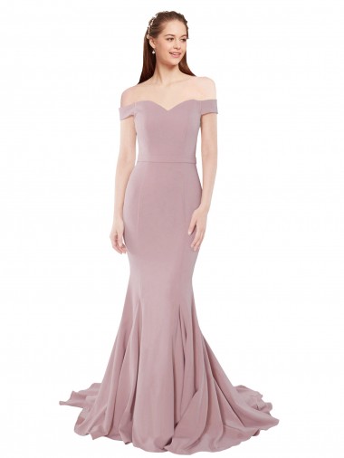 Rosa empolvado Sirena Hombros Descubiertos Barrer tren Crepé Elástico Largo Formales Vestidos de dama de honor / Vestidos de fiesta Venta