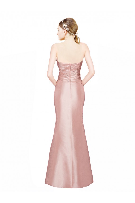 Compra línea A Cuello de Corazón Sin tirantes Satén elástico Largo Formales Vestidos de dama de honor / Vestidos de fiesta