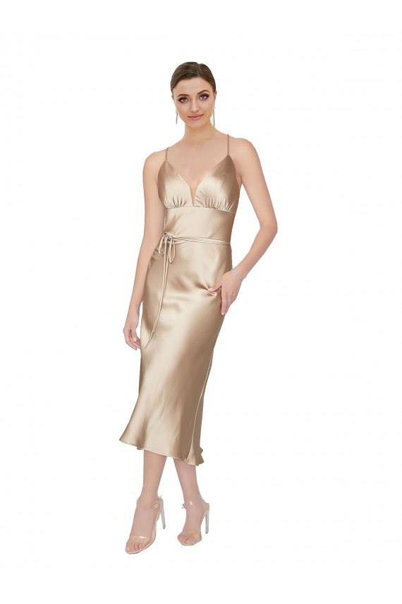 Compra línea A Cuello en V Midi Satén sedoso Corto Formales Vestidos de dama de honor / Vestidos de fiesta / Vestidos de cóctel